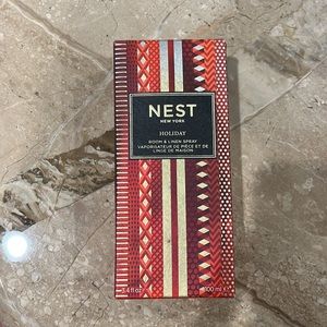 Nest Fragrances Holiday scent Room and Linen Spray 100ml/ 3.4 fl oz brand new